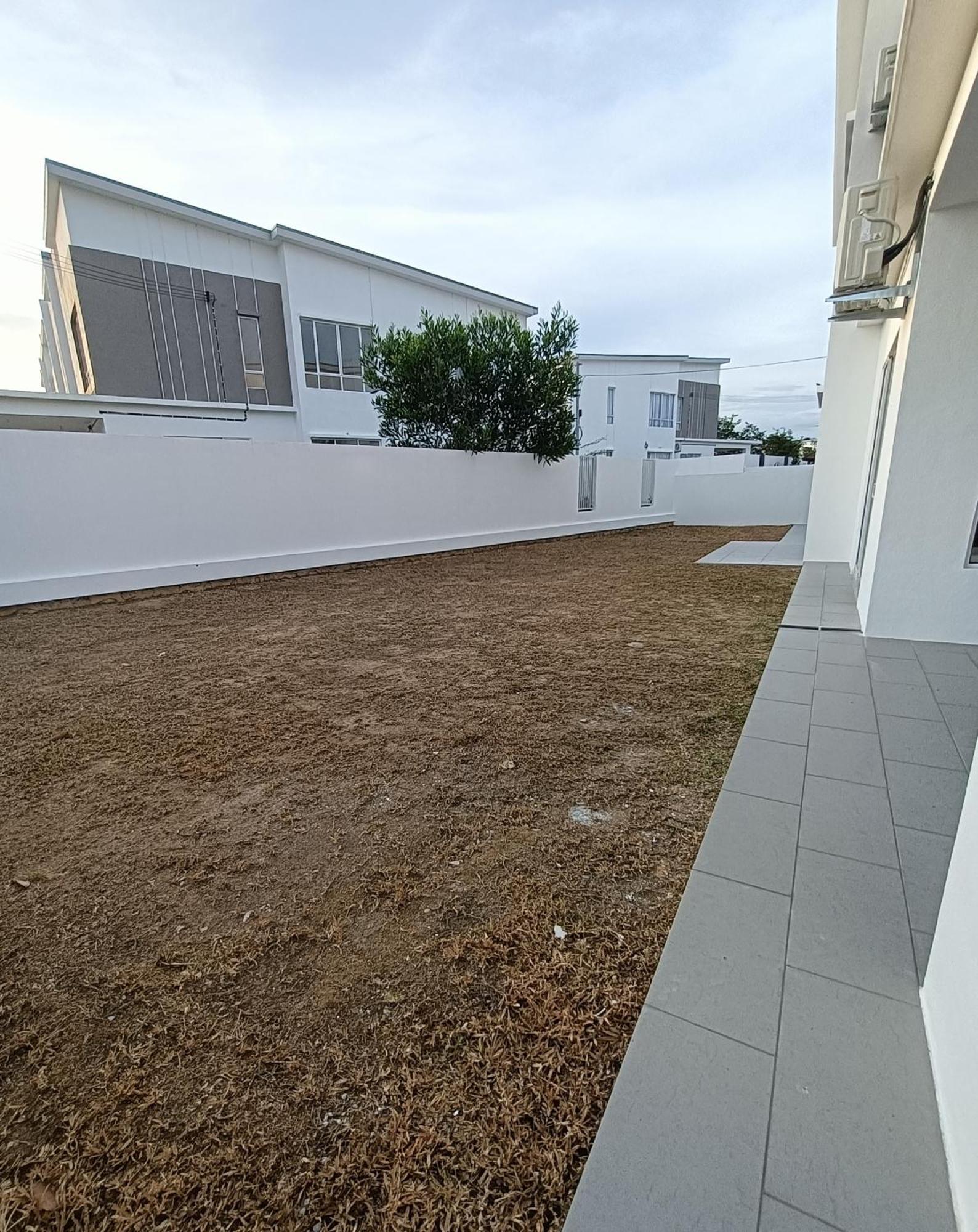 Bungavilla Resthouse Sendayan Port Dickson Bagian luar foto