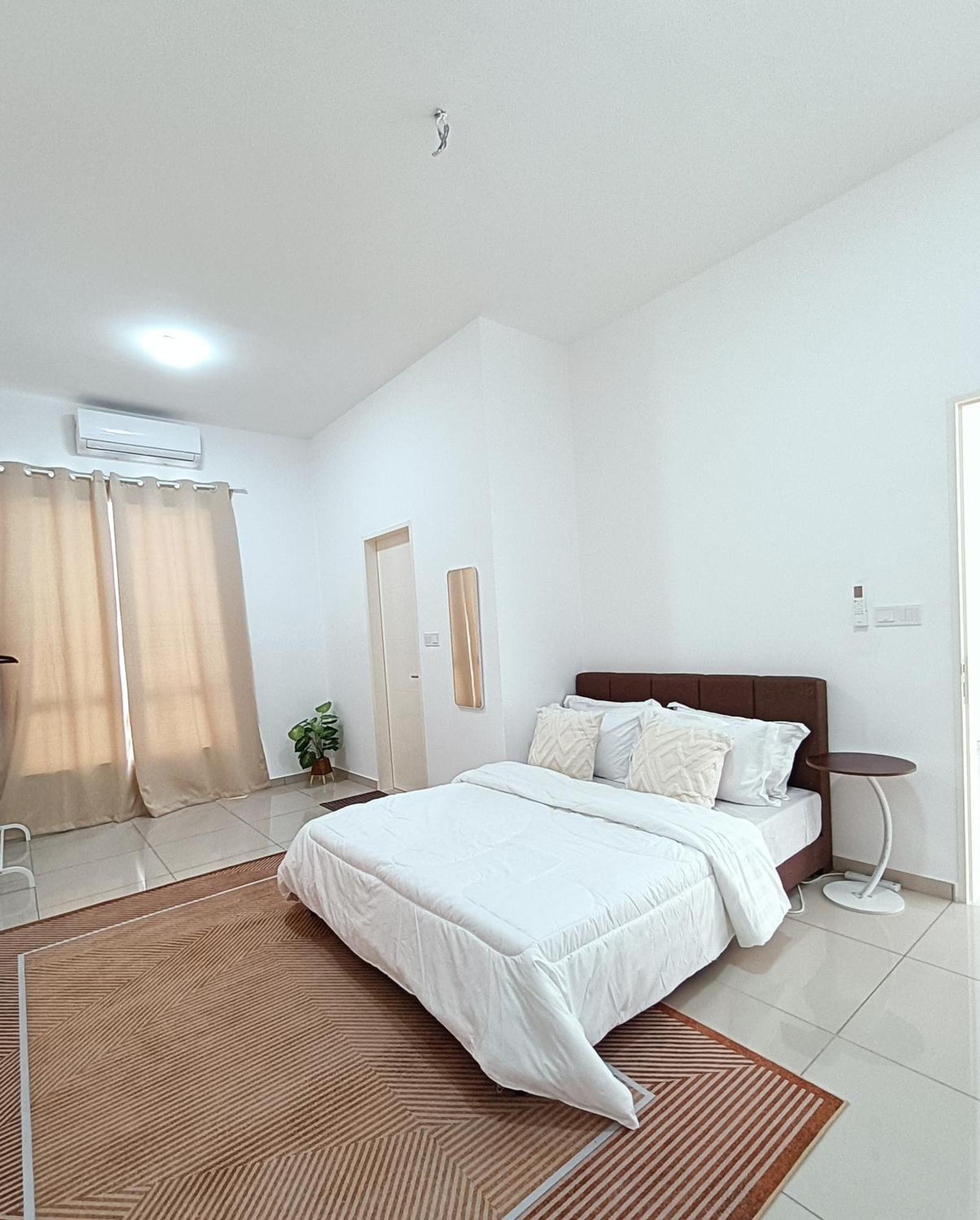 Bungavilla Resthouse Sendayan Port Dickson Bagian luar foto